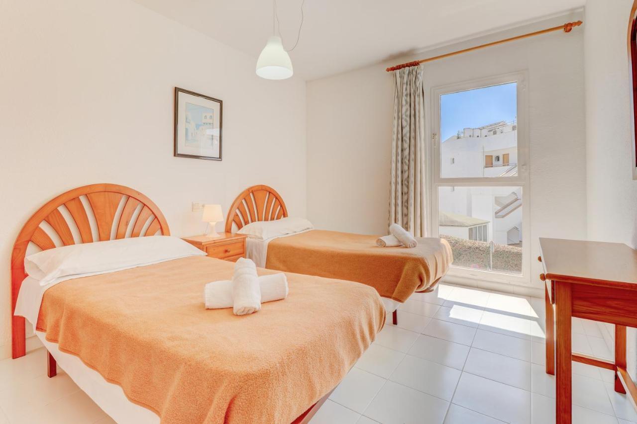 Apartamentos Llevant Поланко Экстерьер фото